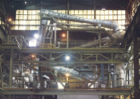 Manufactured the Japan’s first large-scale steam ejector for degassing of large-volume molten steel.